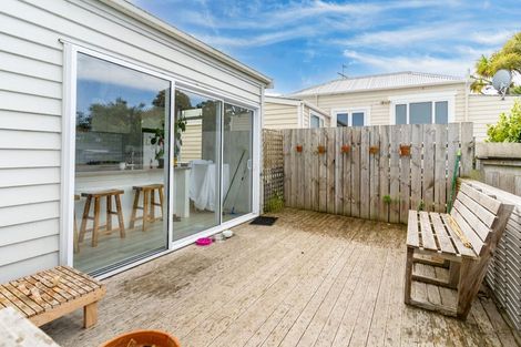 Photo of property in 17 Peel Street, Mornington, Dunedin, 9011