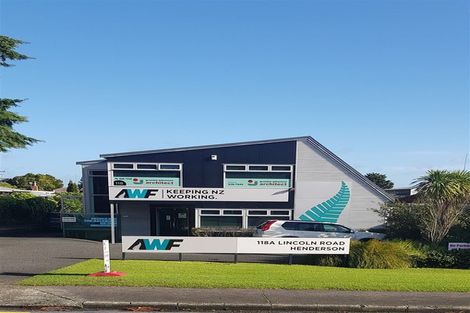 Photo of property in 1/108 Lincoln Road, Henderson, Auckland, 0610