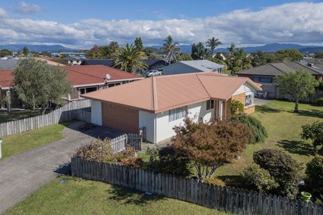 Photo of property in 33 Springbok Avenue, Whitianga, 3510