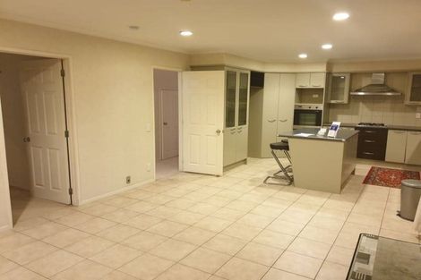 Photo of property in 31 Middlefield Drive, East Tamaki Heights, Auckland, 2016