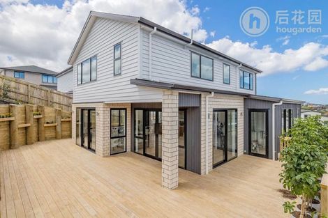 Photo of property in 30 Colliston Rise, Pinehill, Auckland, 0632