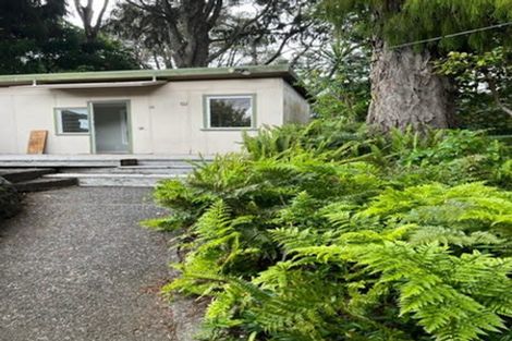 Photo of property in 802 West Coast Road, Oratia, Auckland, 0604