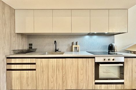 Photo of property in Unit 107,l1, 107/14 Laings Road, Hutt Central, Lower Hutt, 5010