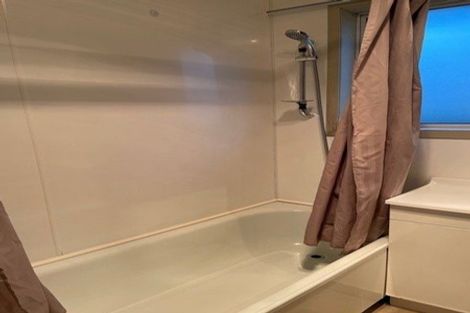 Photo of property in 18 Talbot Place, Hargest, Invercargill, 9810