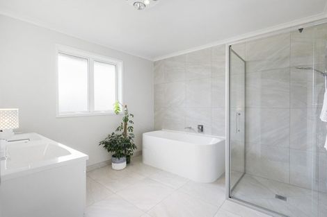 Photo of property in 75 Waimanu Awa Road, Runciman, Drury, 2579