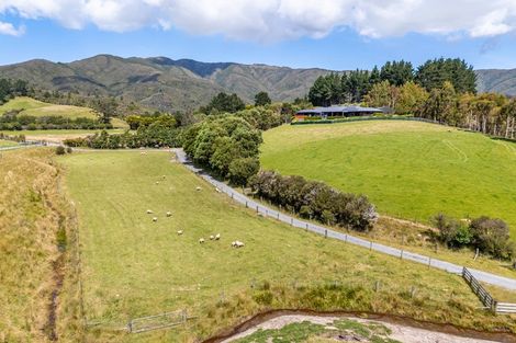Photo of property in 227 Marchant Road, Kaitoke, Upper Hutt, 5018