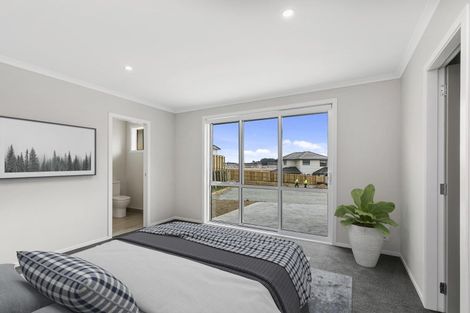 Photo of property in 10 Schooner Drive, Whitby, Porirua, 5024