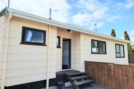Photo of property in 100d Mako Mako Road, Levin, 5510