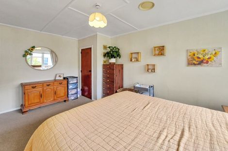 Photo of property in 69 Sladden Street, Naenae, Lower Hutt, 5011