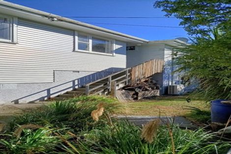 Photo of property in 8 Prospect Terrace, Johnsonville, Wellington, 6037