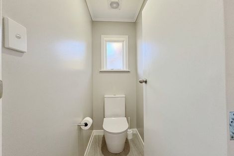 Photo of property in 101 Sunnyside Road, Sunnyvale, Auckland, 0612