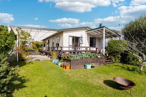 Photo of property in 44 Mcintyre Road, Mangere Bridge, Auckland, 2022