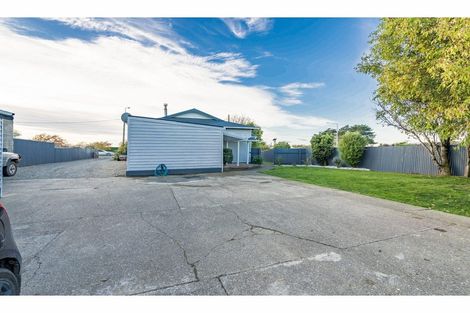 Photo of property in 74 Dalry Street, Wallacetown, 9816