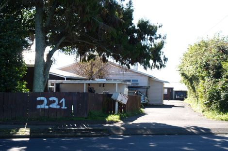 Photo of property in 2/221 Buckland Road, Mangere East, Auckland, 2024