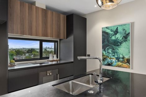 Photo of property in 302/28 Killarney Street, Takapuna, Auckland, 0622