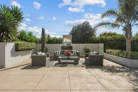 Photo of property in 8 Millbrook Drive, Waiuku, 2683