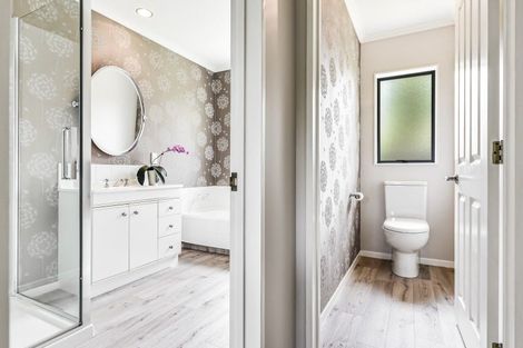 Photo of property in 18 Spinnaker Drive, Flagstaff, Hamilton, 3210