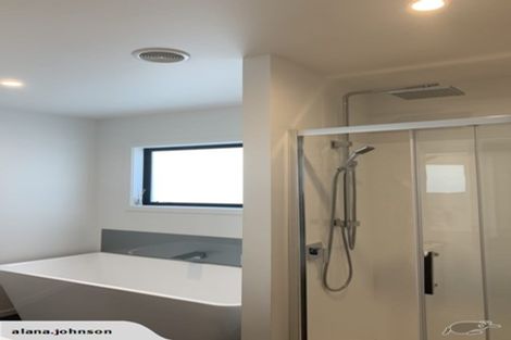 Photo of property in 111 Riverstone Drive, Riverstone Terraces, Upper Hutt, 5018