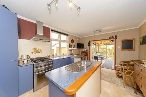 Photo of property in 730 Tremaine Avenue, Palmerston North, 4414