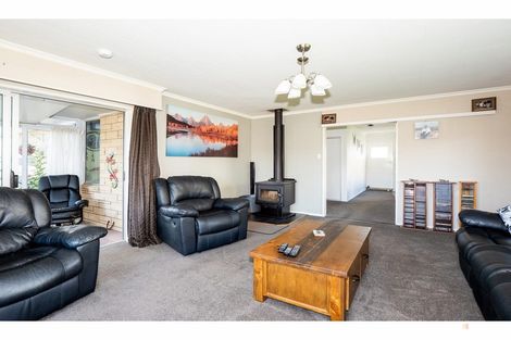 Photo of property in 25b Leonard Street, Waimate, 7924