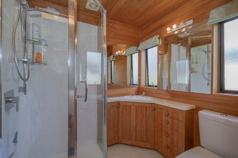 Photo of property in 33 Vista Paku, Pauanui, Hikuai, 3579