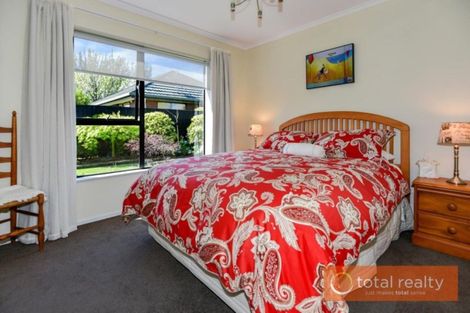 Photo of property in 12 Arkwright Place, Halswell, Christchurch, 8025