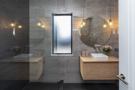 Photo of property in 91 Condell Avenue, Papanui, Christchurch, 8053