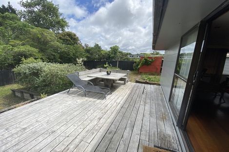 Photo of property in 10 Rapaki Place, Te Atatu Peninsula, Auckland, 0610
