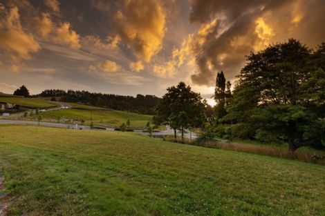 Photo of property in 1 Kitcheners Knoll Road, Kennedys Bush, Christchurch, 8025