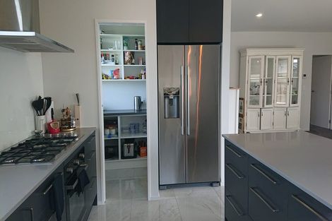 Photo of property in 6 Bryden Place, Halswell, Christchurch, 8025