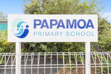 Photo of property in 31 Reynolds Place, Papamoa Beach, Papamoa, 3118