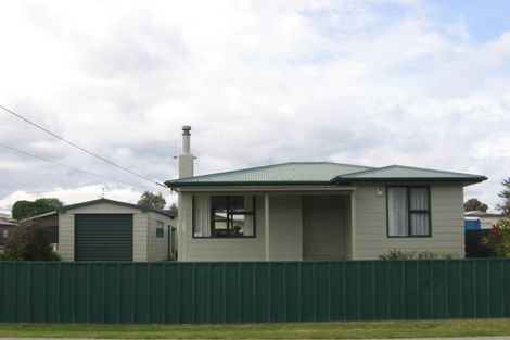 Photo of property in 71 Nash Parade, Foxton Beach, Foxton, 4815