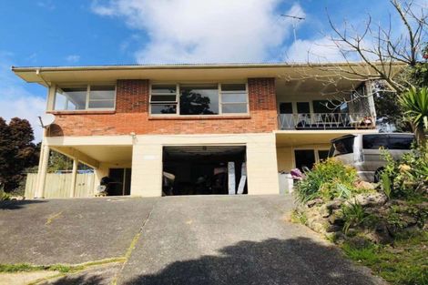 Photo of property in 8 Cheryl Place, Hillcrest, Auckland, 0627