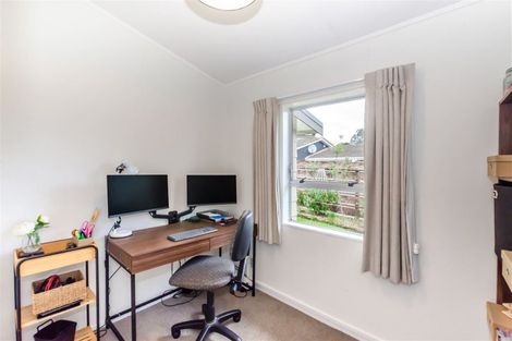 Photo of property in 110 Hillcrest Road, Raumati Beach, Paraparaumu, 5032