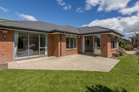 Photo of property in 14 Jefferson Close, Halswell, Christchurch, 8025