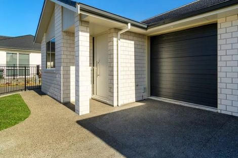 Photo of property in 1 Beth Lane, Katikati, 3129