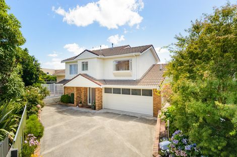 Photo of property in 3 The Glen, Hokowhitu, Palmerston North, 4410