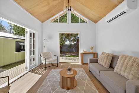 Photo of property in 1/178 Gayhurst Road, Dallington, Christchurch, 8061