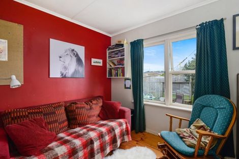 Photo of property in 4 Roosevelt Road, Western Heights, Rotorua, 3015