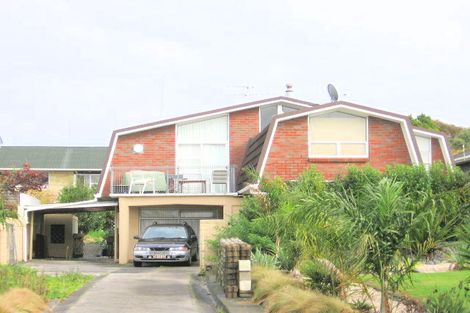 Photo of property in 7 Rosario Crescent, Red Beach, 0932