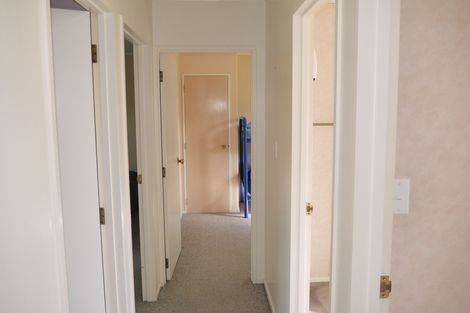 Photo of property in 8 Susan Lane, Kinloch, Taupo, 3377