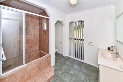 Photo of property in 491 Redoubt Road, Flat Bush, Auckland, 2019