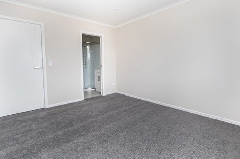 Photo of property in 2/1 Splitt Avenue, Glenview, Hamilton, 3206