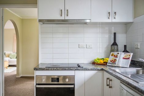 Photo of property in 1/15 Benygloe Place, Highland Park, Auckland, 2010