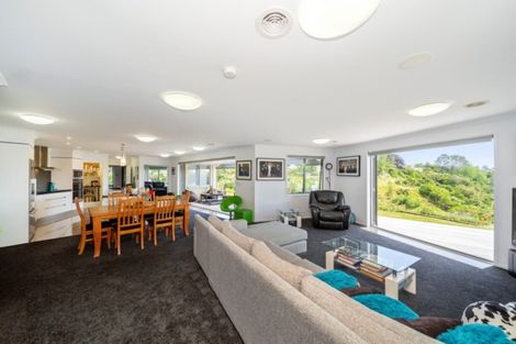 Photo of property in 321a Mangorei Road, Merrilands, New Plymouth, 4312