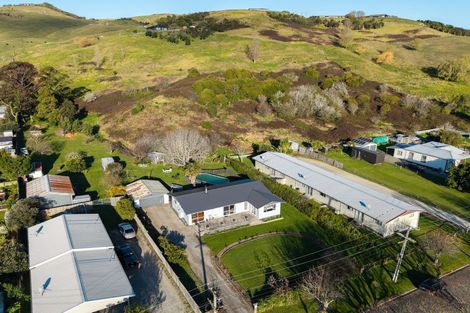 Photo of property in 25 Lyell Road, Outer Kaiti, Gisborne, 4010