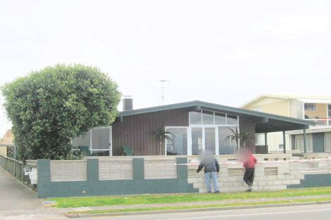 Photo of property in 185 Marine Parade, Mount Maunganui, 3116