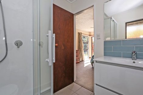 Photo of property in 9 Matthews Place, Taradale, Napier, 4112