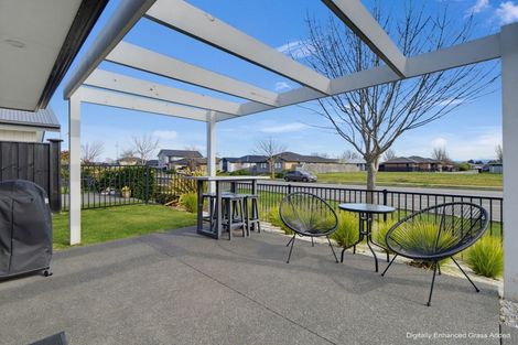 Photo of property in 47 Pegasus Boulevard, Pegasus, 7612