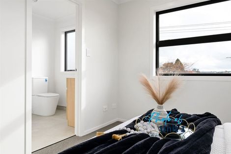 Photo of property in 9 Paterson Street, Mount Victoria, Wellington, 6011